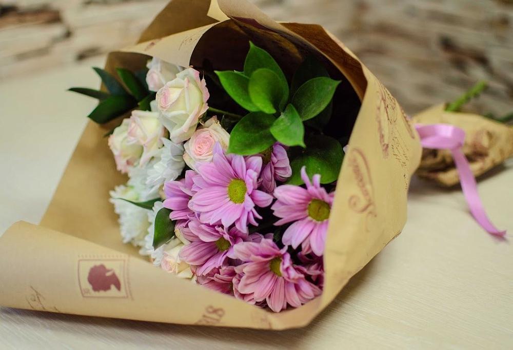 Букет цветов из: Розы и Хризантемы в Славске