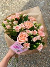 Букет цветов из:  Розы #REPLACE_PRED# Славске