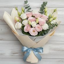 Букет цветов из:  Лизиантусы в Славске