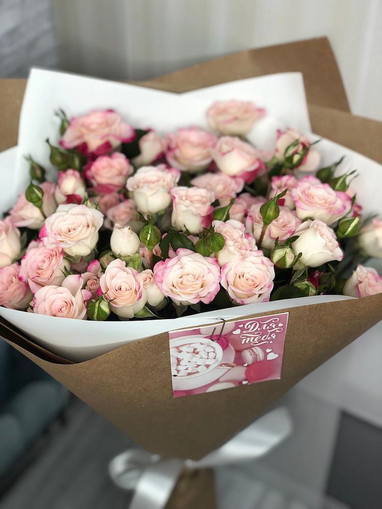 Букет цветов из: Розы в Славске