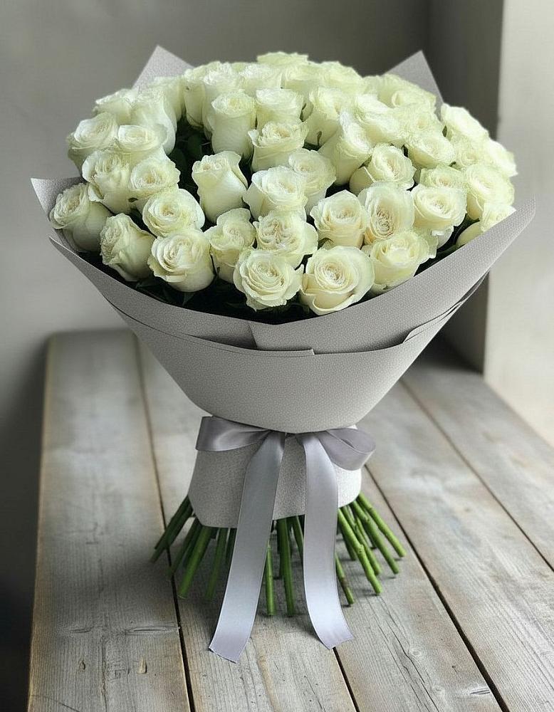 Букет 35 Белых роз в Славске