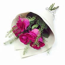 Букет цветов из:  Розы в Славске