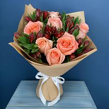 Букет цветов из:  Розы и Альстромерии #REPLACE_PRED# Славске