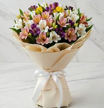 Букет цветов из:  Альстромерии в Славске