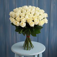 Букет 51 Белая роза Эдлесс Лав в Славске