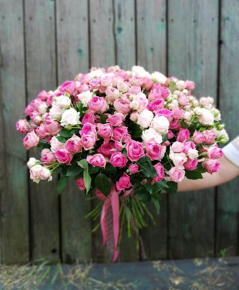 Букет Розовые кустовые розы Натали и Лав Лидия в Славске