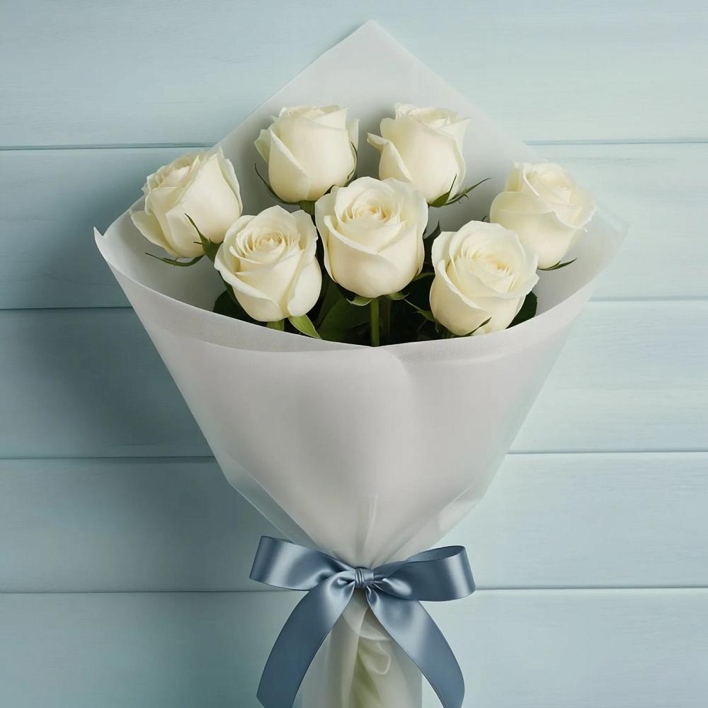 Букет 7 Белых роз Эдлесс Лав в Славске